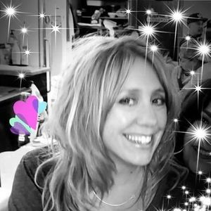 Meet your Posher, Cassie